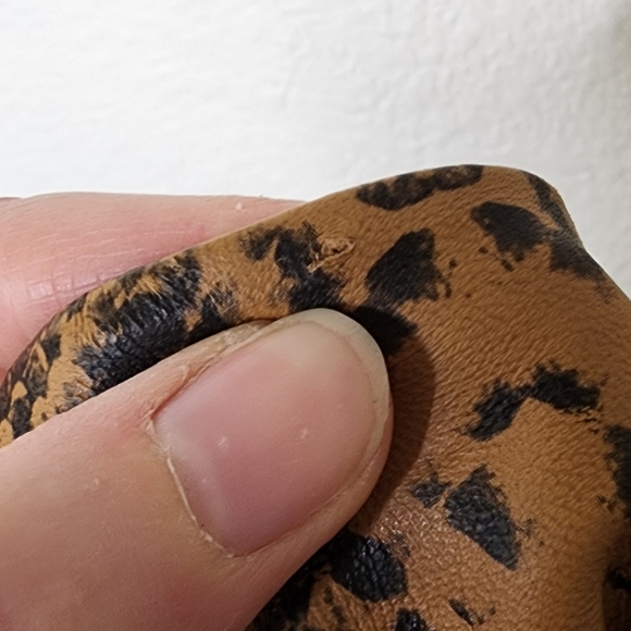 VEDA Leather Snakeskin Skirt P - Picture 7 of 7